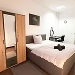 Cozy accommodation in Düsseldorf Heerdt